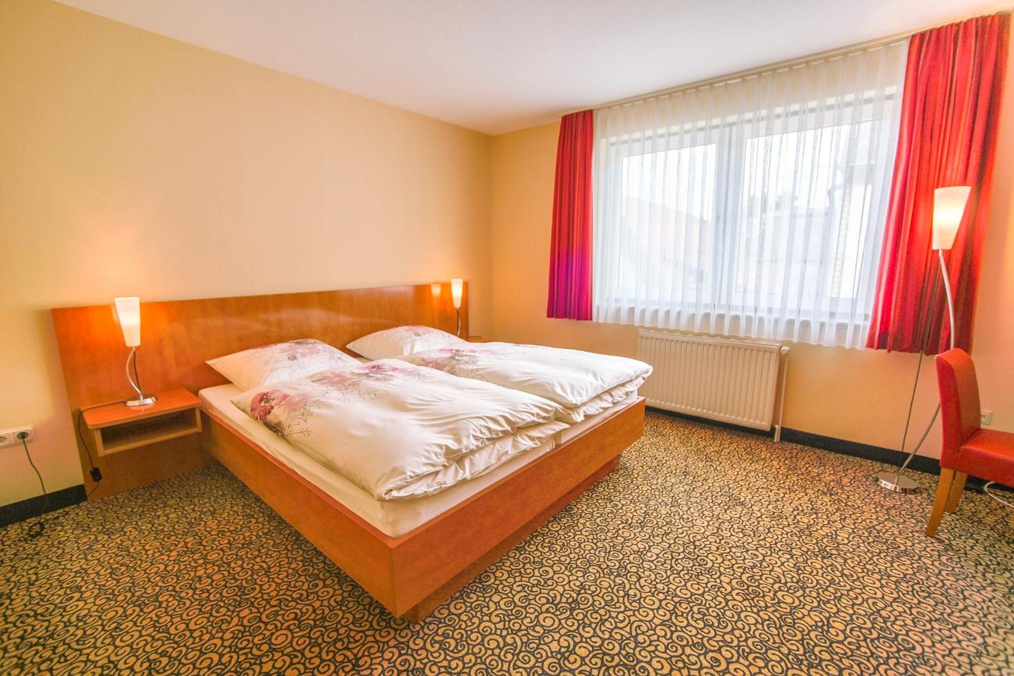 Hotel Matthias Gnarrenburg Quarto foto